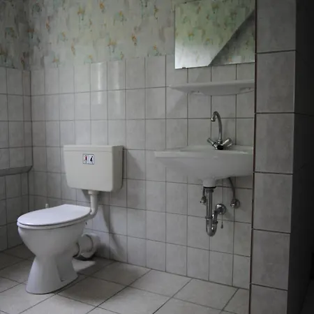 Apartman Schule 6